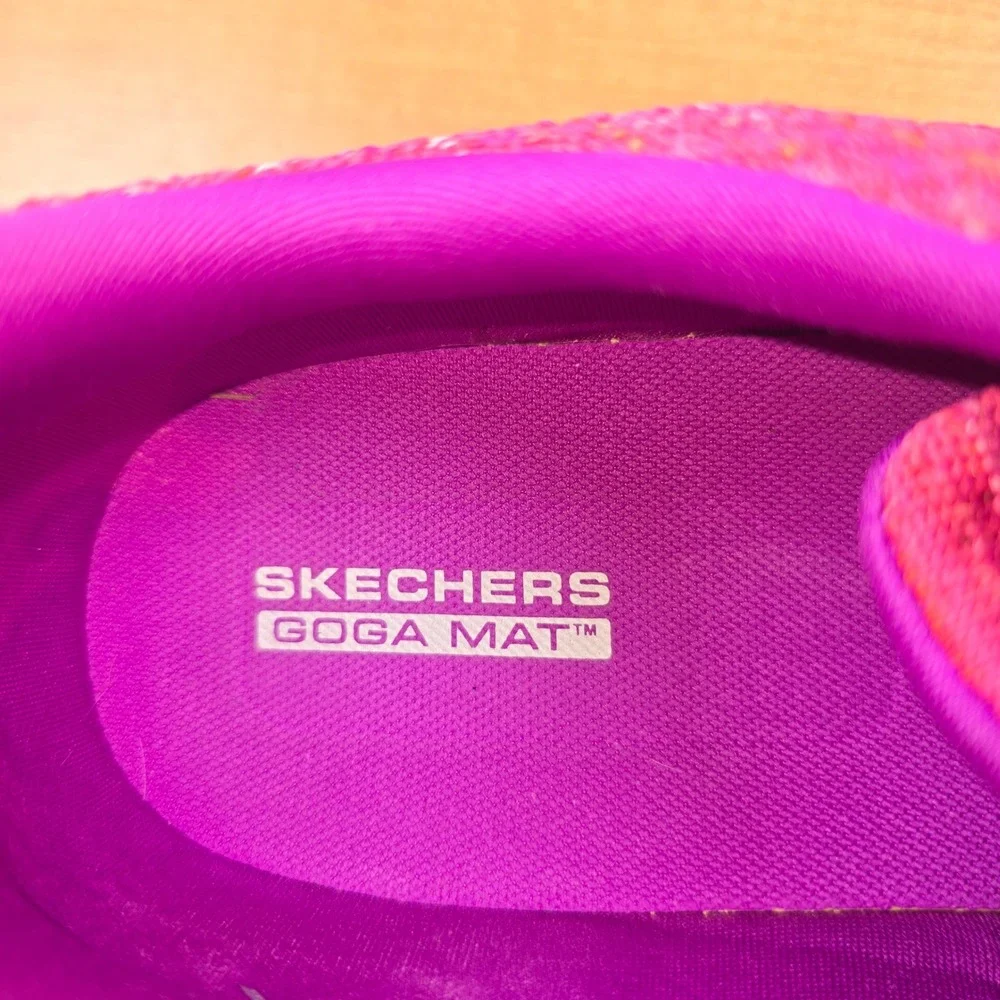 Skechers GO WALK Goga Mat Women's Size 11 Slip On Hot Pink Casual SneakersShoes